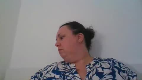 Snapshot of carlaruth chatting on September 28, 4:49 pm Carlaruth online show from September 28, 4:49 pm
