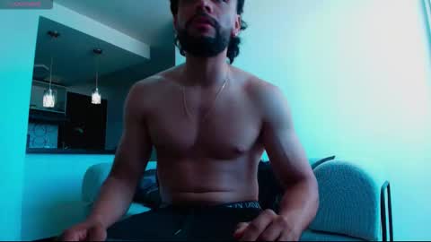 Snapshot of carlbadams96 chatting on October 18, 8:24 pm sebasfit online show from October 18, 8:24 pm