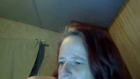 carleeswoman08 online show from February 6, 1:21 pm