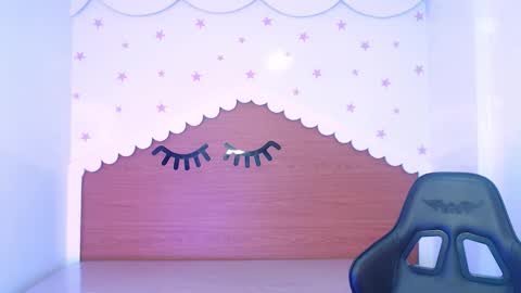 CARLYE   online show from November 12, 3:09 am