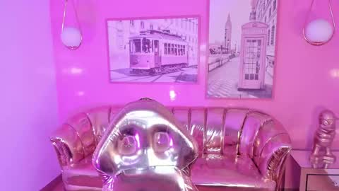 CARLYE   online show from March 6, 2:29 pm