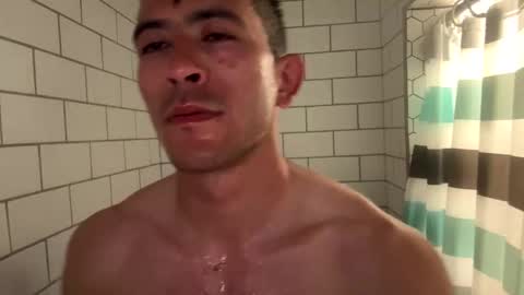 carlocockking online show from April 22, 9:38 am