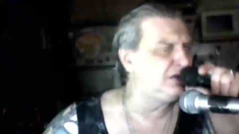 carlos712009 online show from June 5, 6:52 am