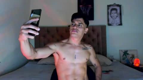 carloshero69 online show from November 27, 12:18 am