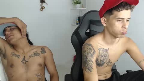 carlossmi01 online show from February 10, 10:02 pm