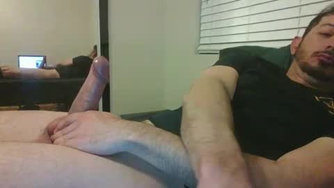 Snapshot of carloxxx24 chatting on January 30, 4:48 am DBX online show from January 30, 4:48 am