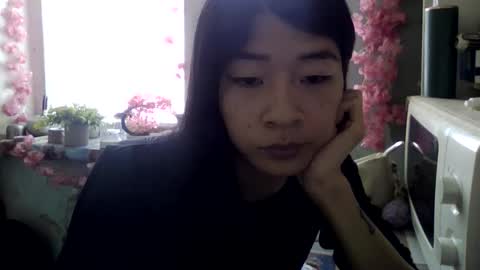 CarlyJoy online show from December 23, 9:37 am