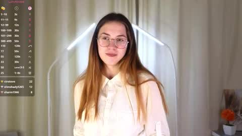 Abigail online show from December 21, 4:24 pm