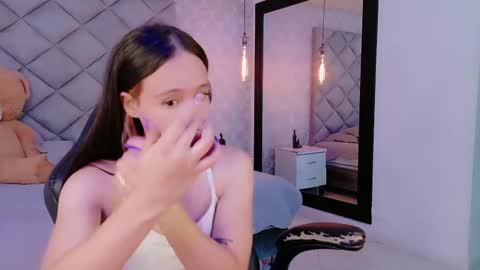 caro_adams1 online show from November 26, 12:13 pm