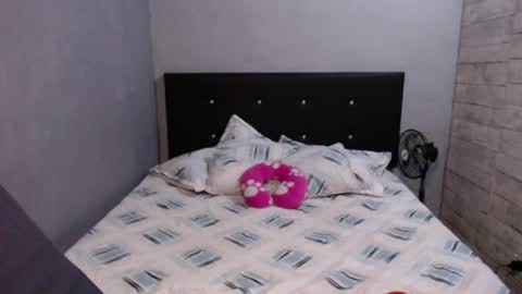 Caro milf  online show from April 10, 10:42 am