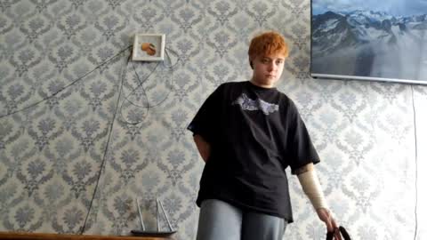 Mary online show from April 10, 8:19 am