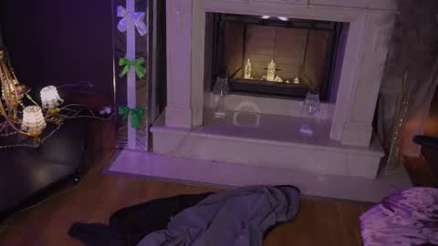 Mira online show from November 26, 2:14 pm