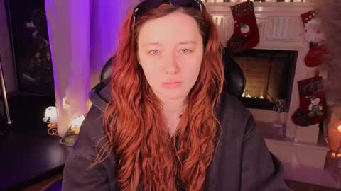 Mira online show from December 5, 2:48 pm