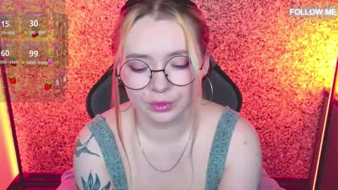 Ask me better xx online show from September 27, 7:11 pm