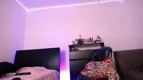 carolina online show from March 10, 2:38 am