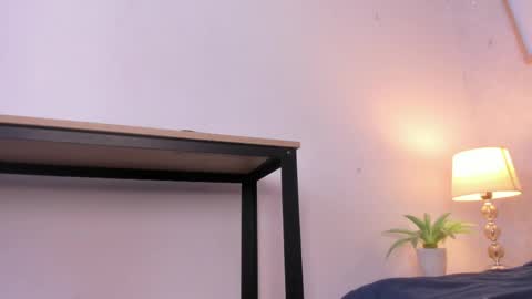  Caroline  online show from April 30, 5:40 pm