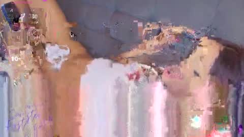 caroline_foster1 online show from May 11, 2:45 pm