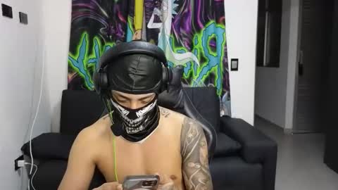 cash_master777 online show from March 4, 9:17 am