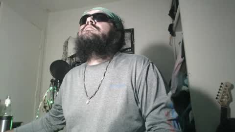 Snapshot of cashdroid chatting on October 18, 2:05 am Smashdroid online show from October 18, 2:05 am