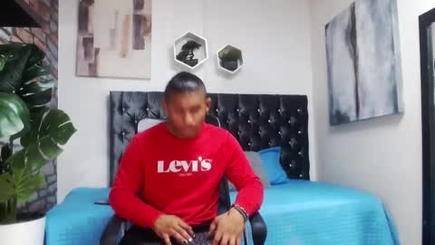 Casike online show from December 15, 3:57 am