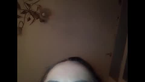 cassandra1986 online show from December 15, 4:41 am