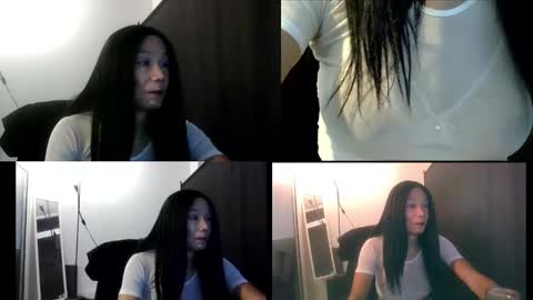 Snapshot of cassicd chatting on October 23, 9:55 am Cassi online show from October 23, 9:55 am