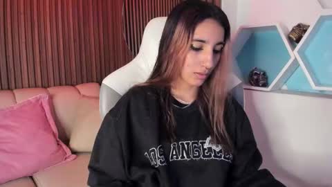 cassidy_evans online show from November 5, 11:34 am