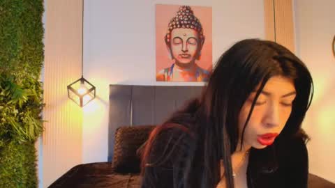 cassie_bloom online show from December 17, 8:04 pm