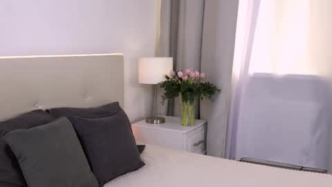 Snapshot of cassie_kelman chatting on September 19, 9:51 pm Cassie online show from September 19, 9:51 pm