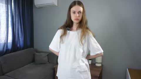 Alice online show from June 15, 3:31 am