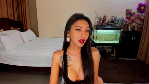 CassieValbalera online show from February 22, 9:13 am