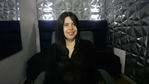 cata black online show from April 7, 1:24 pm