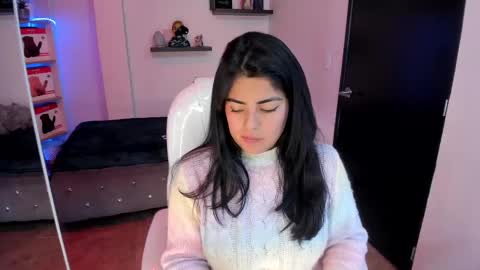 Catalina online show from February 25, 8:42 pm