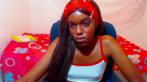 cathi_nahomi online show from October 15, 11:05 pm