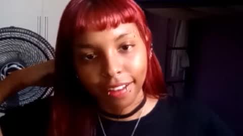 Emily online show from February 18, 4:51 pm