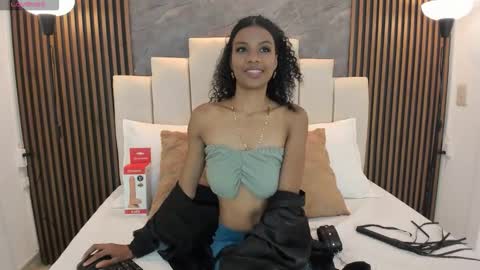 catiusca_reyes_03 online show from December 2, 1:31 pm