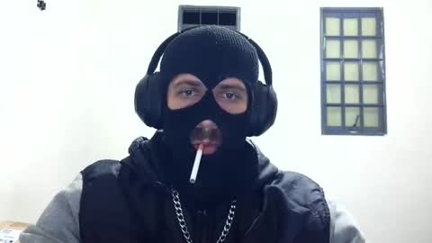 Carlos A online show from April 19, 12:44 am