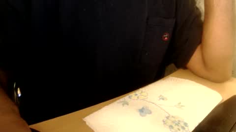 Snapshot of cazzsper2005 chatting on December 2, 6:05 pm cazzsper2005 online show from December 2, 6:05 pm