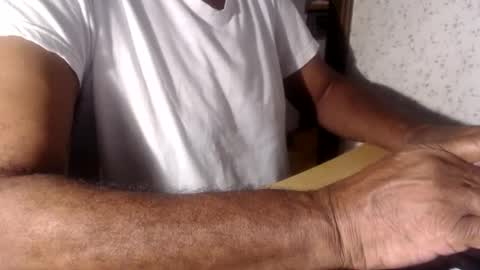 Snapshot of cazzsper2005 chatting on September 19, 5:22 am cazzsper2005 online show from September 19, 5:22 am