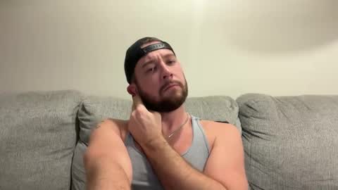 Snapshot of cboyy20 chatting on December 5, 11:23 pm cboyy20 online show from December 5, 11:23 pm