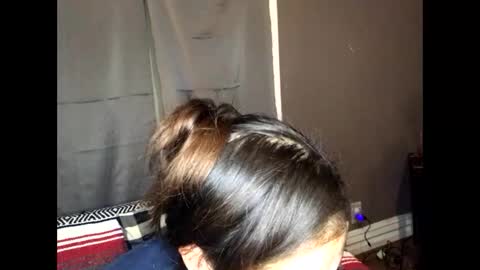 Snapshot of cece_vibez chatting on February 23, 8:33 pm cece_vibez online show from February 23, 8:33 pm