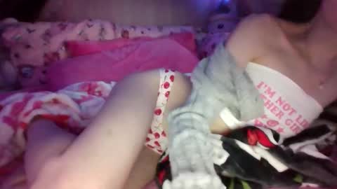 Cecelia Taylor online show from February 21, 2:31 pm