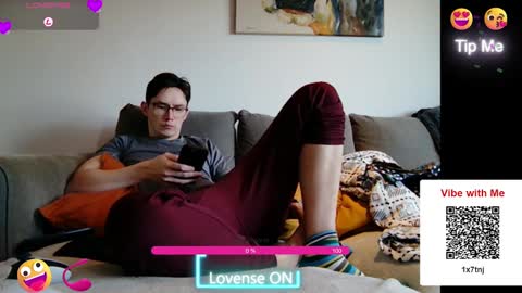 Snapshot of ceedm91 chatting on December 5, 3:01 pm ceedm91 online show from December 5, 3:01 pm