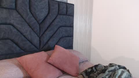 Snapshot of celeste_bs chatting on October 22, 3:53 am Celeste  online show from October 22, 3:53 am