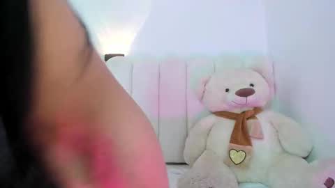 celeste_chic online show from February 25, 2:25 am