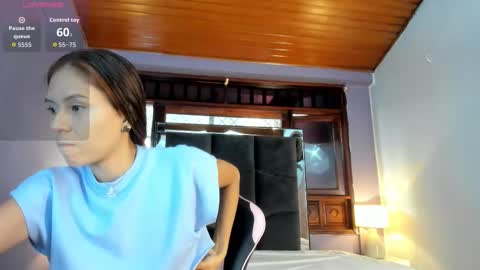 SARA  online show from February 17, 6:51 pm