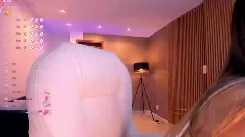 Snapshot of celeste_rosee_1 chatting on September 23, 10:16 pm Celeste online show from September 23, 10:16 pm