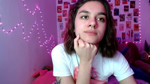 Snapshot of celine_dionn chatting on December 18, 11:13 am Celine online show from December 18, 11:13 am