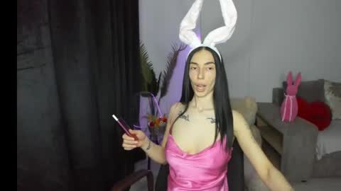 Celine Roxelle online show from April 1, 8:39 pm