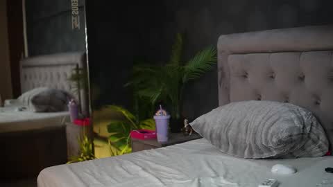  Celine  online show from February 26, 8:45 pm